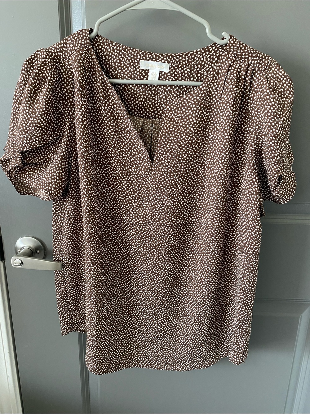 Puff Sleeve V-Neck Blouse - Brown Dot
